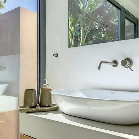 Villa Serenity Valley Escape By Lovelystay Ribeira Brava