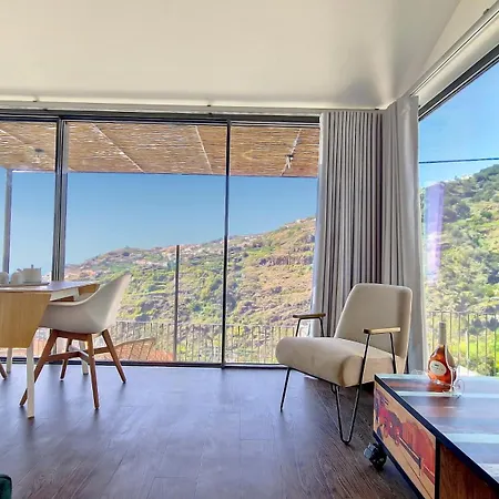 Serenity Valley Escape By Lovelystay Villa