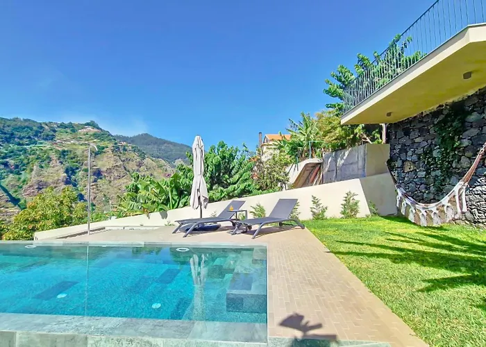 Villa Serenity Valley Escape By Lovelystay