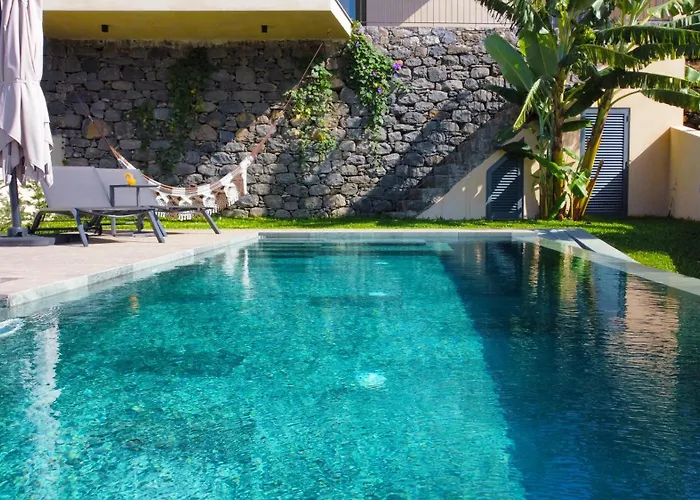 Villa Serenity Valley Escape By Lovelystay *